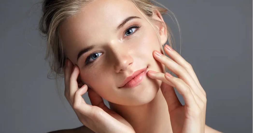 12 Best Face Whitening Creams for Women of 2023