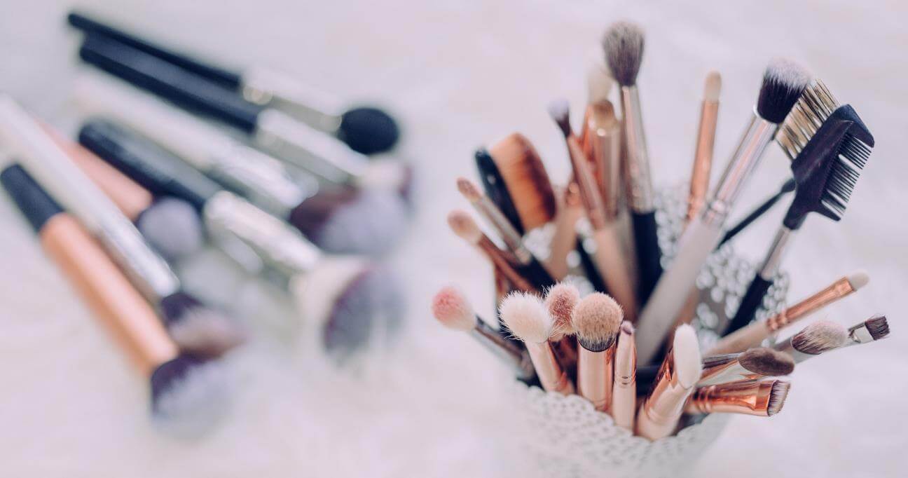 Top 15 British Beauty Bloggers in 2023
